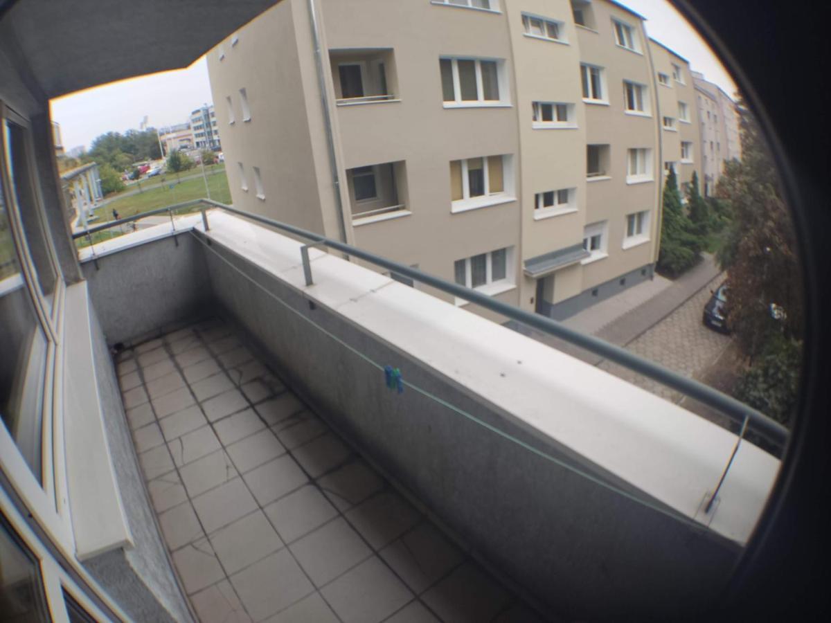 3030 Jana Spychalskiego 32 - Tanie Pokoje W Apartamencie - Samodzielne Zameldowanie - Self Check In พอซนาน ภายนอก รูปภาพ