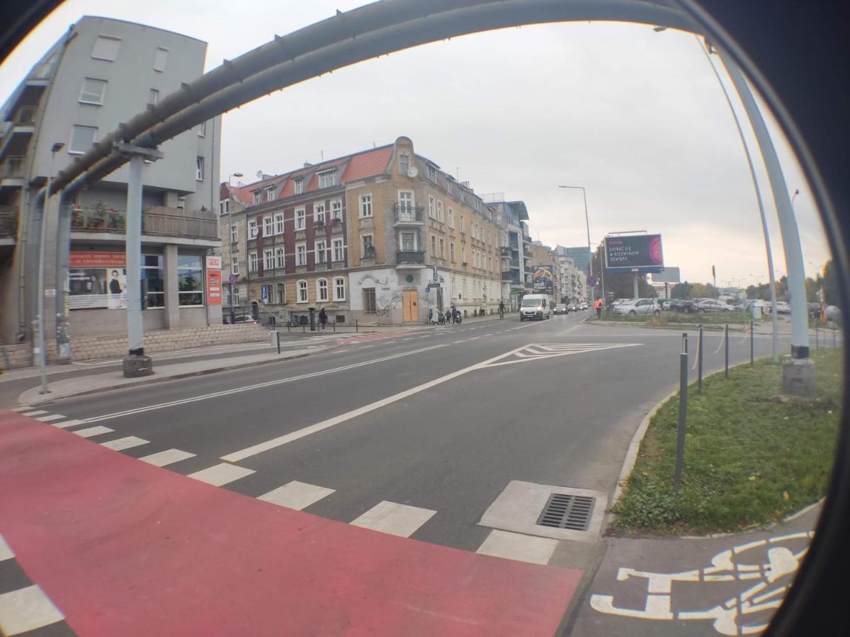 3030 Jana Spychalskiego 32 - Tanie Pokoje W Apartamencie - Samodzielne Zameldowanie - Self Check In พอซนาน ภายนอก รูปภาพ