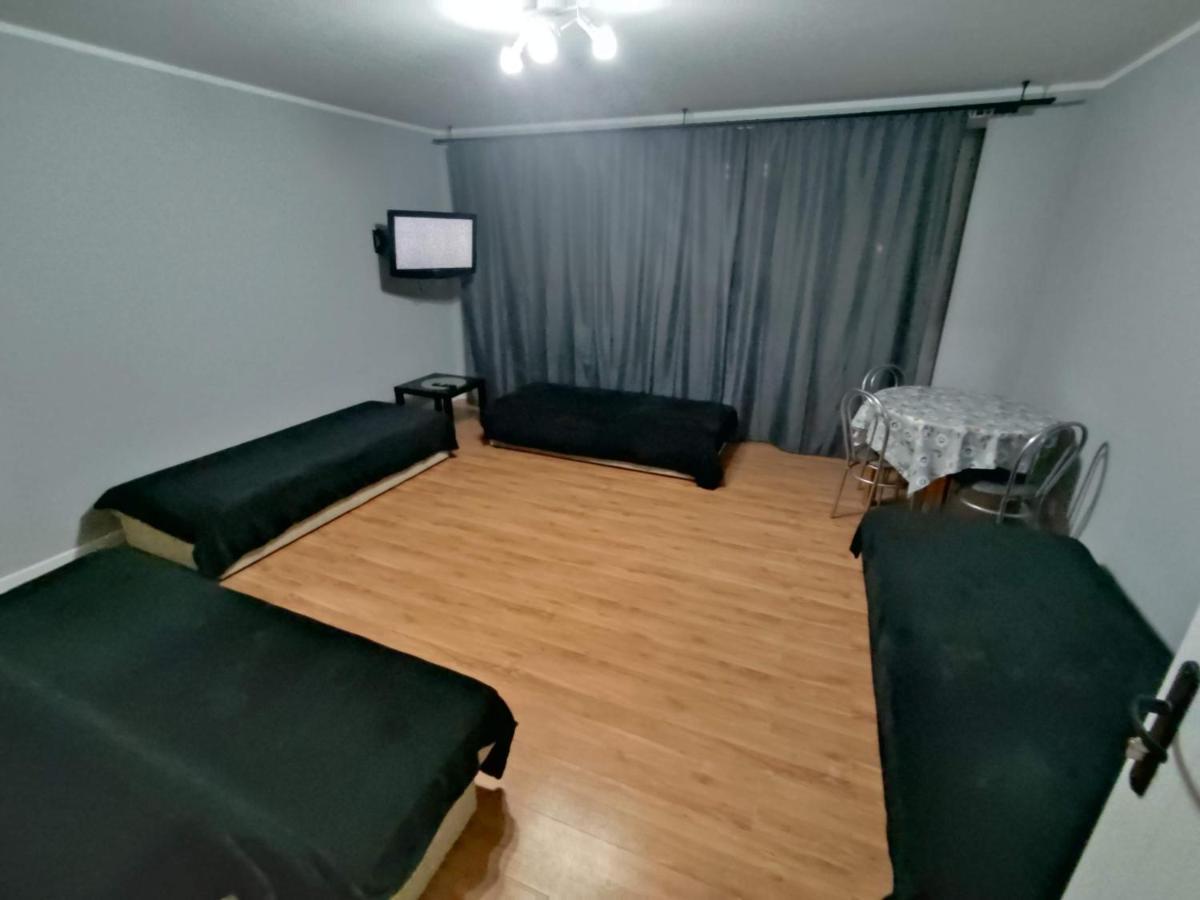 3030 Jana Spychalskiego 32 - Tanie Pokoje W Apartamencie - Samodzielne Zameldowanie - Self Check In พอซนาน ภายนอก รูปภาพ