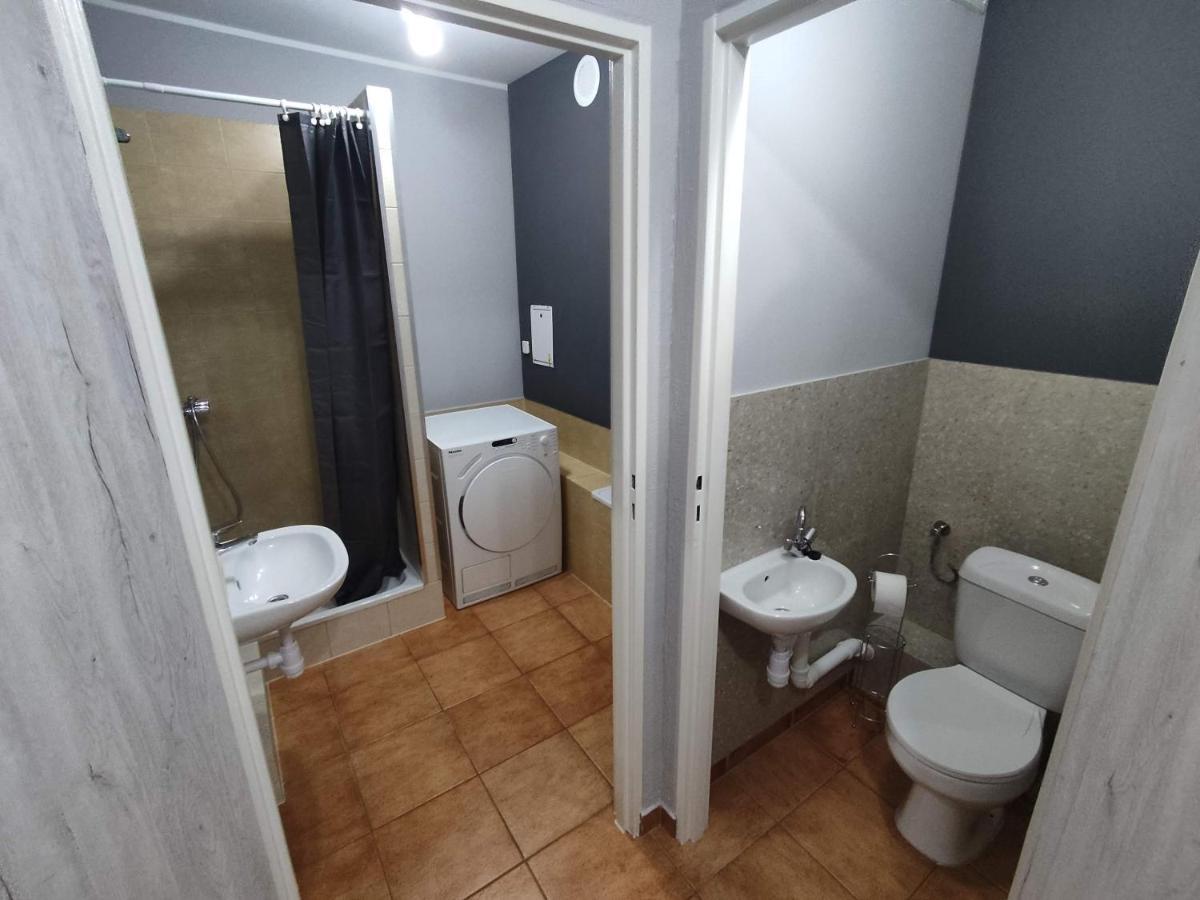 3030 Jana Spychalskiego 32 - Tanie Pokoje W Apartamencie - Samodzielne Zameldowanie - Self Check In พอซนาน ภายนอก รูปภาพ