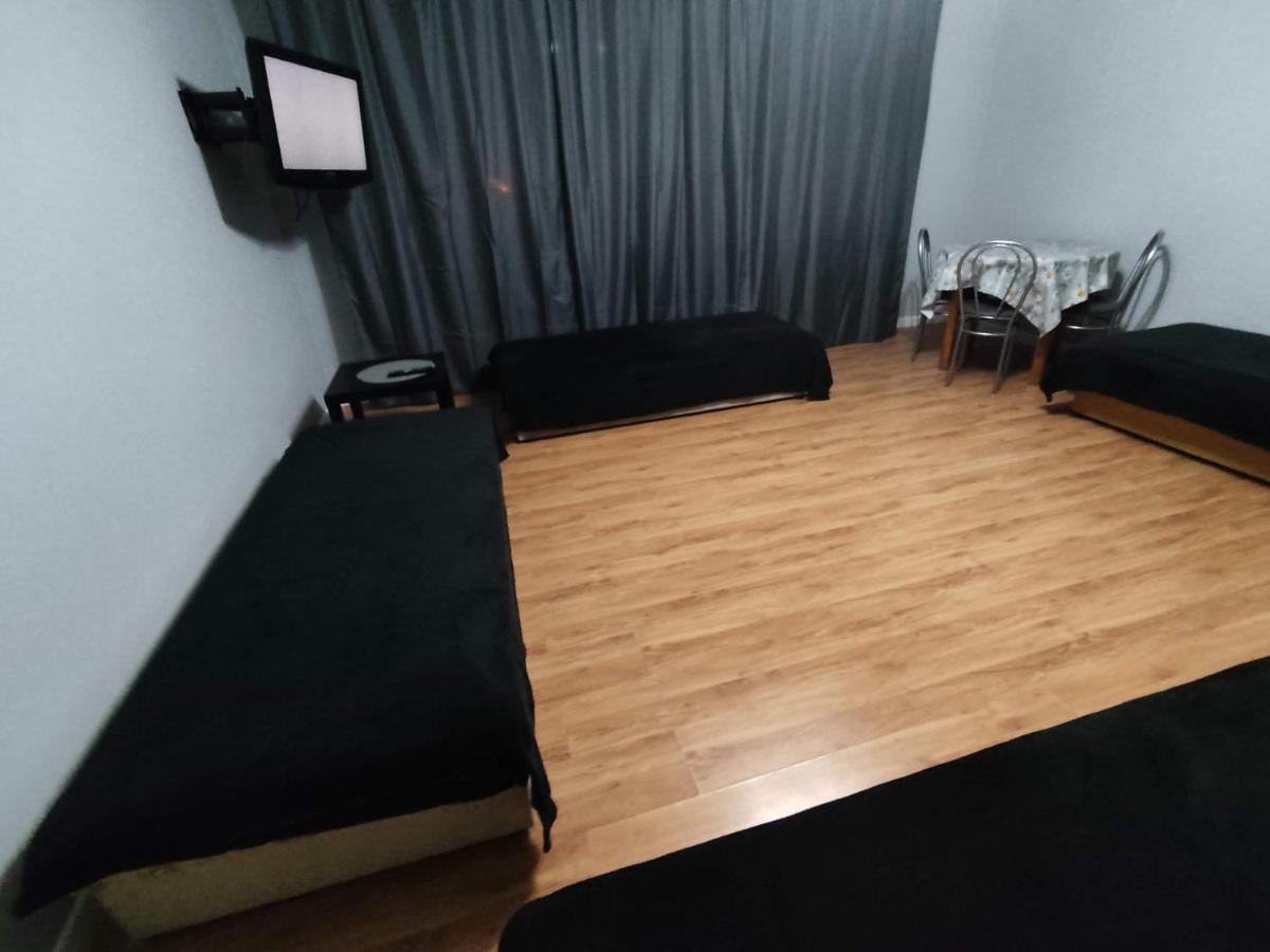 3030 Jana Spychalskiego 32 - Tanie Pokoje W Apartamencie - Samodzielne Zameldowanie - Self Check In พอซนาน ภายนอก รูปภาพ